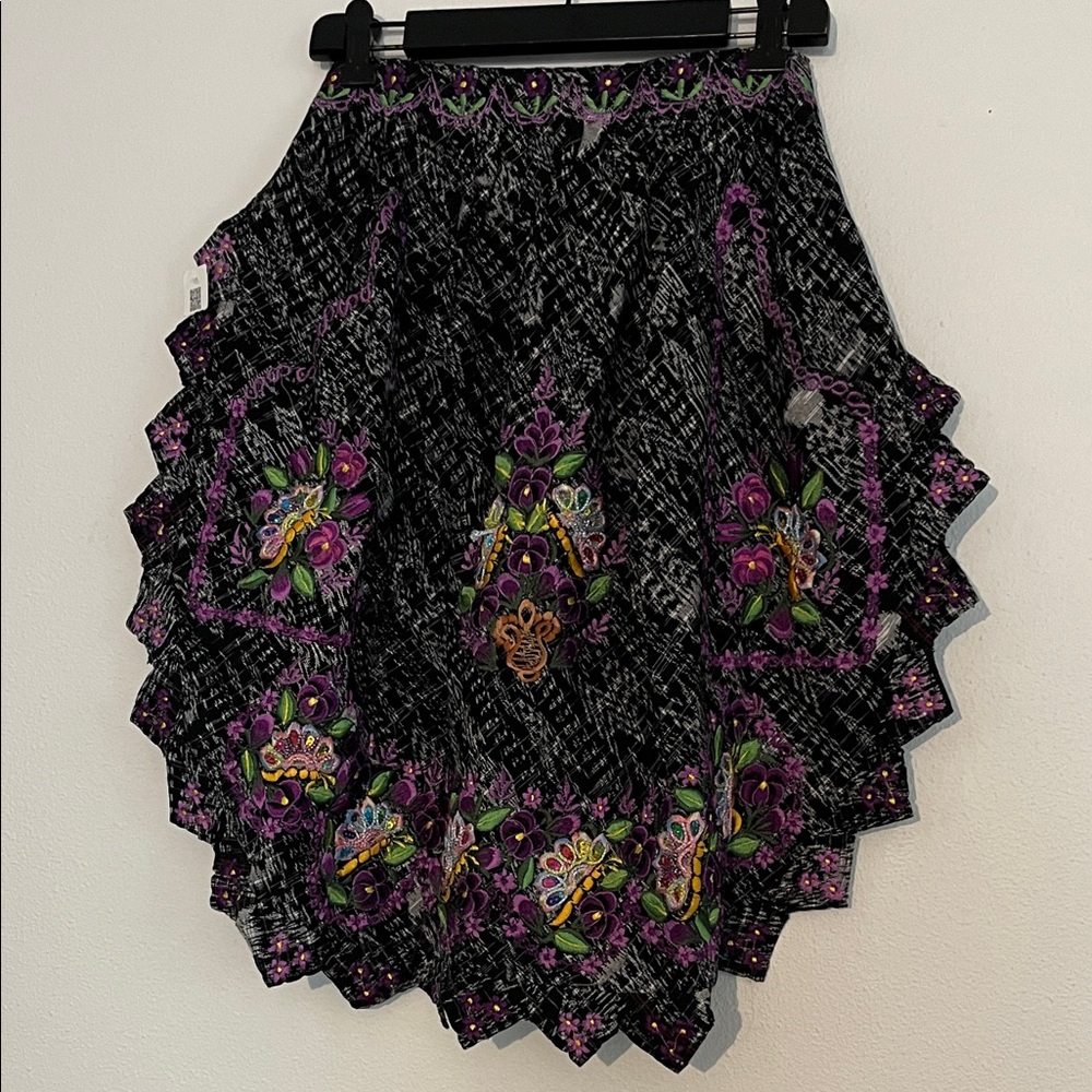 Floral Embroidered Black Guatemalan Apron 2 pockets and zippered hidden pocket